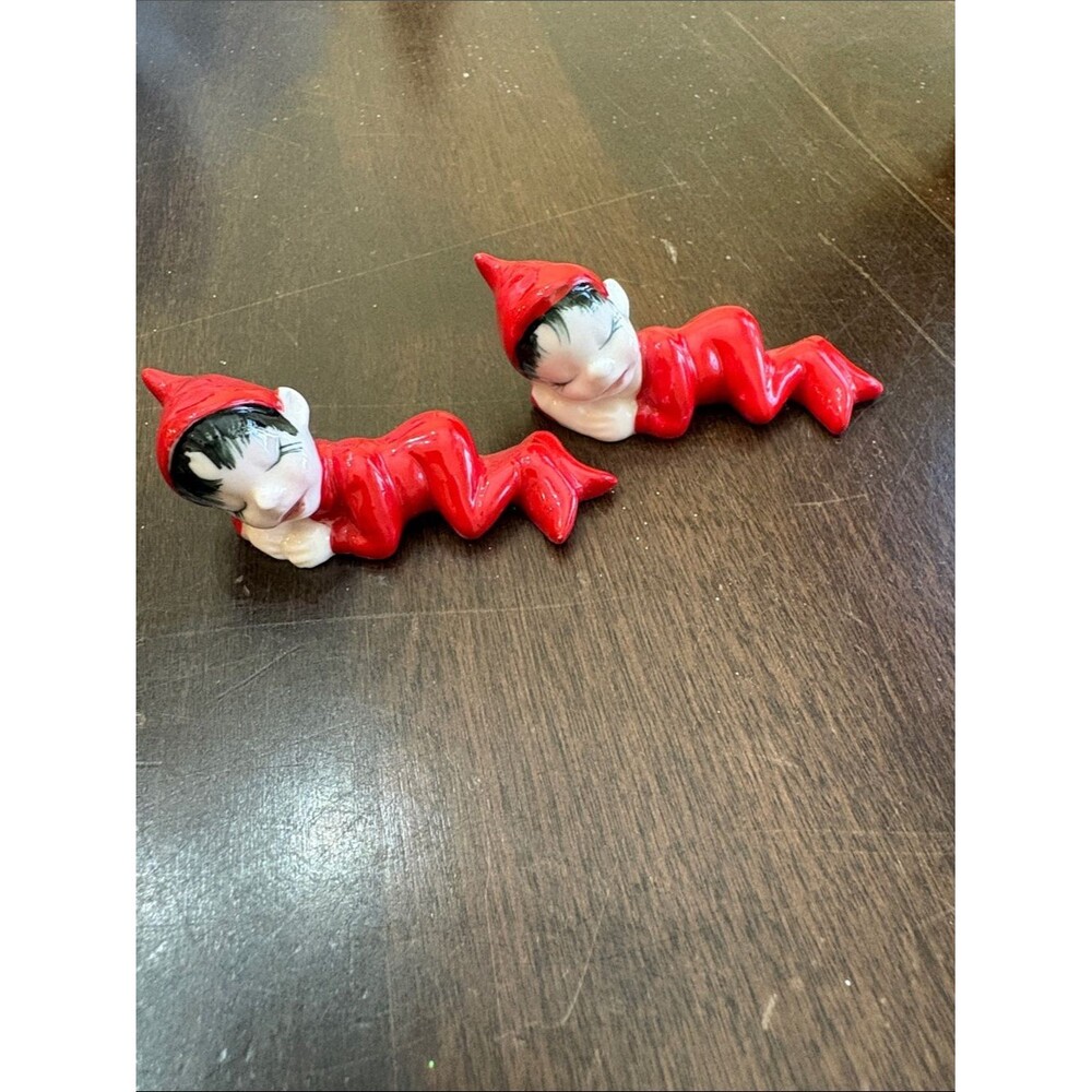 Vintage Kitchy Elf Figures Red Christmas Made in Japan 2”